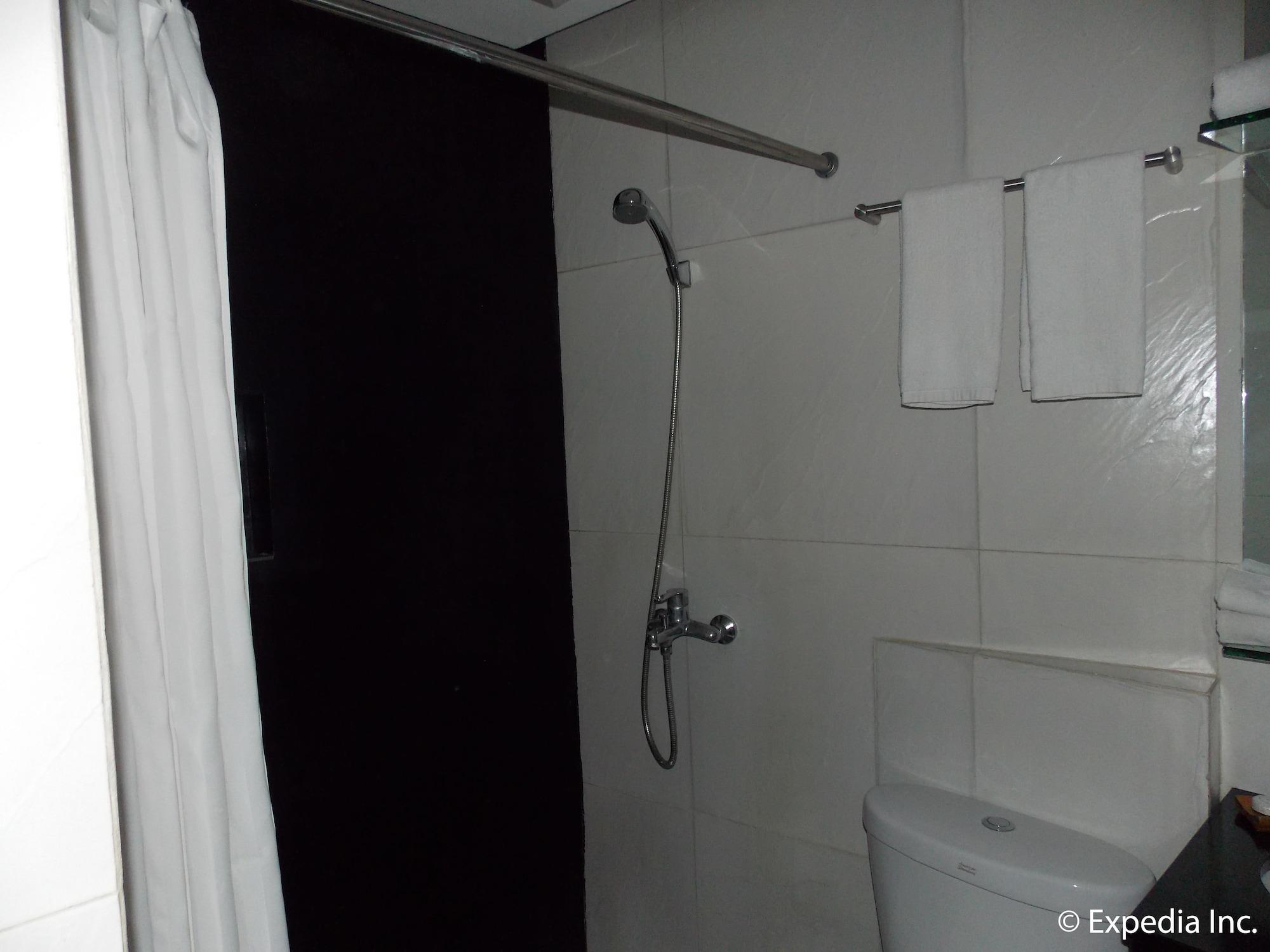 Cityscape Hotel Mandaue City Exterior photo