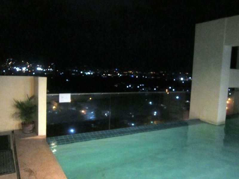 Cityscape Hotel Mandaue City Exterior photo